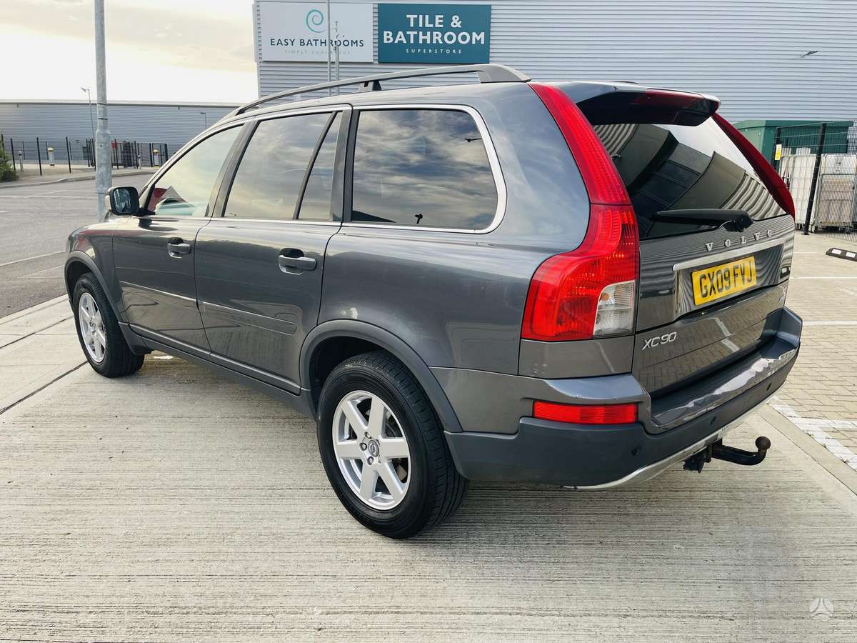 Volvo XC90 2009 — авто для ЗСУ з Європи