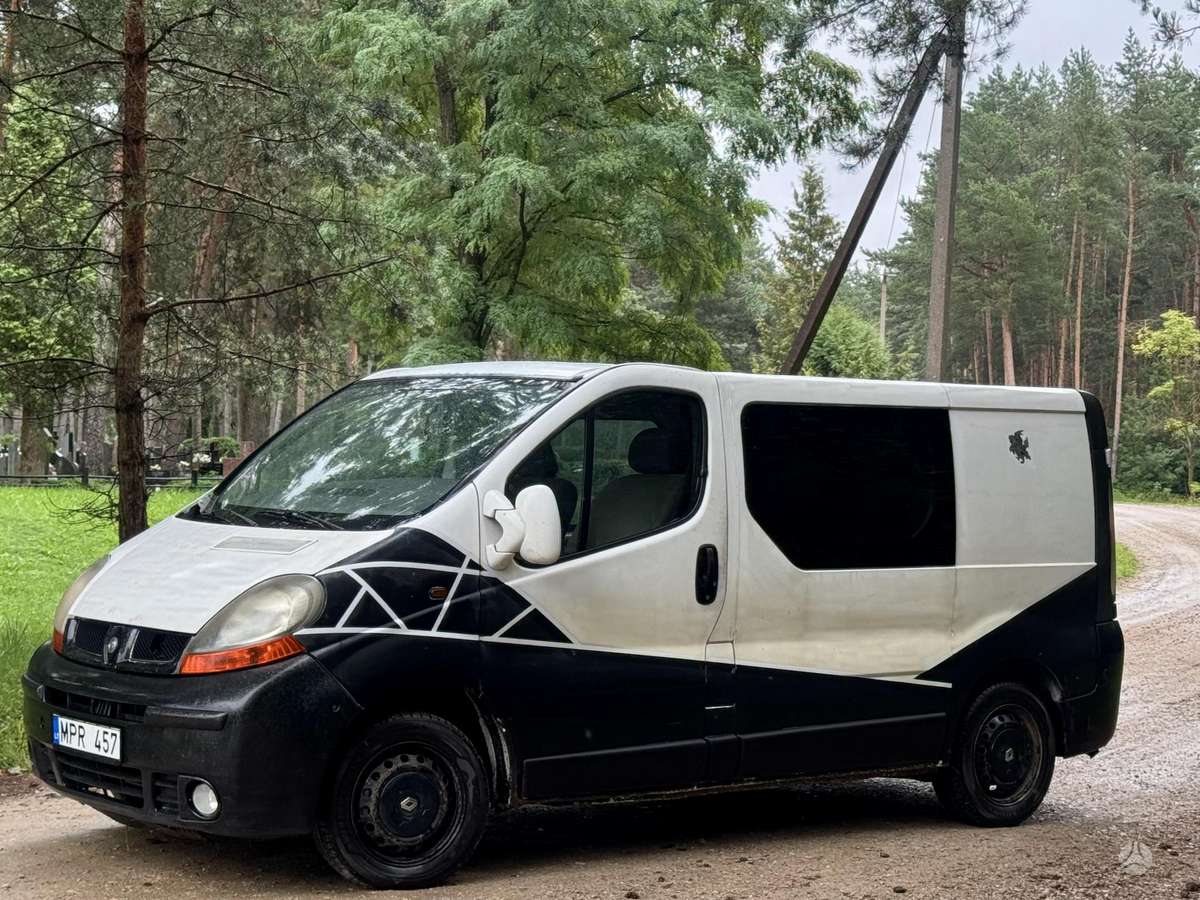 Renault Trafic 2005 — engine 1900 cm³, 101 HP (74kW)