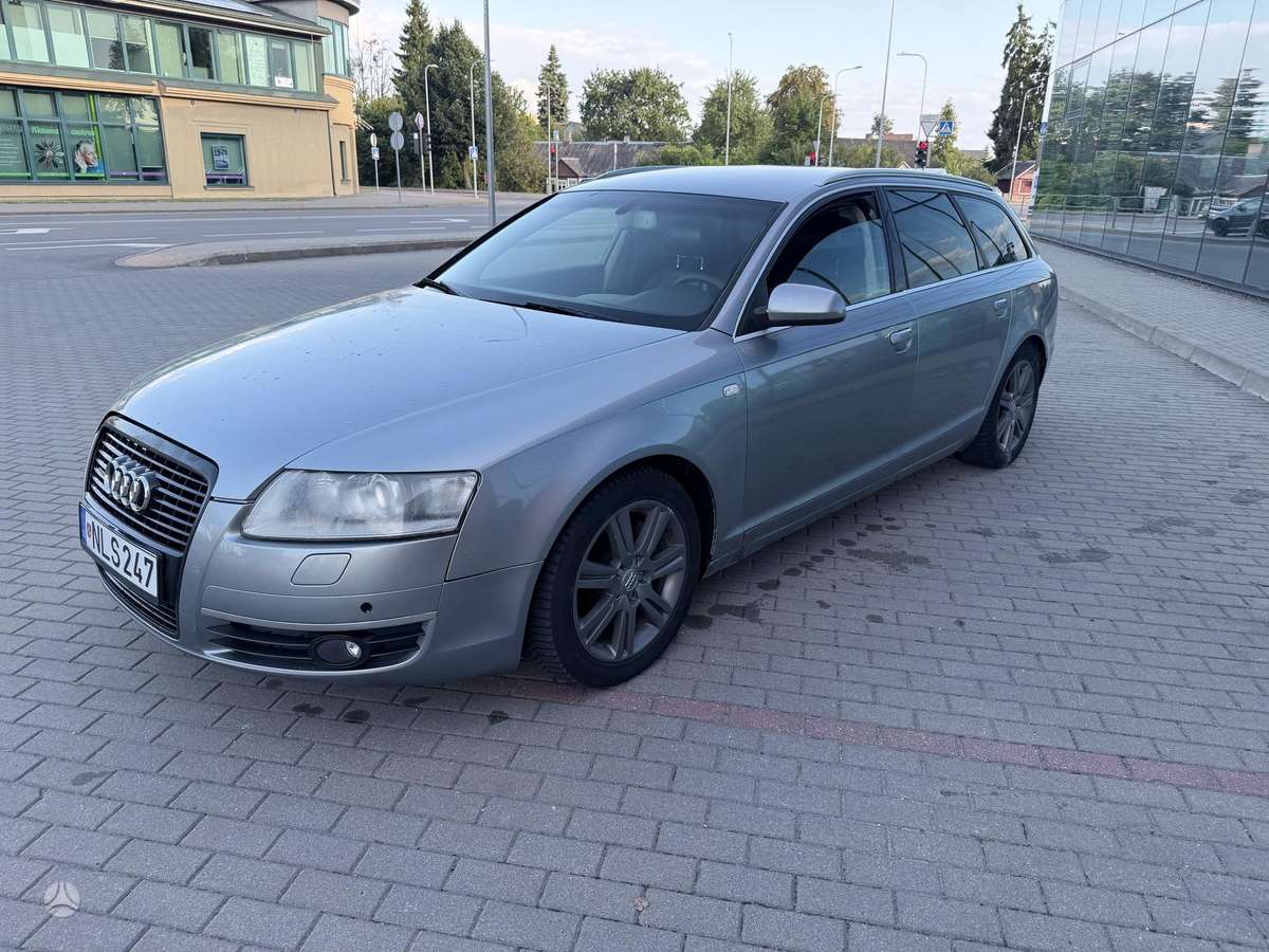 Audi A6 2007 — interior