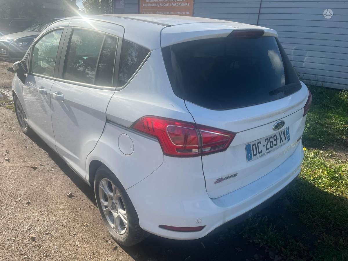 Ford B-MAX 2014 — interior