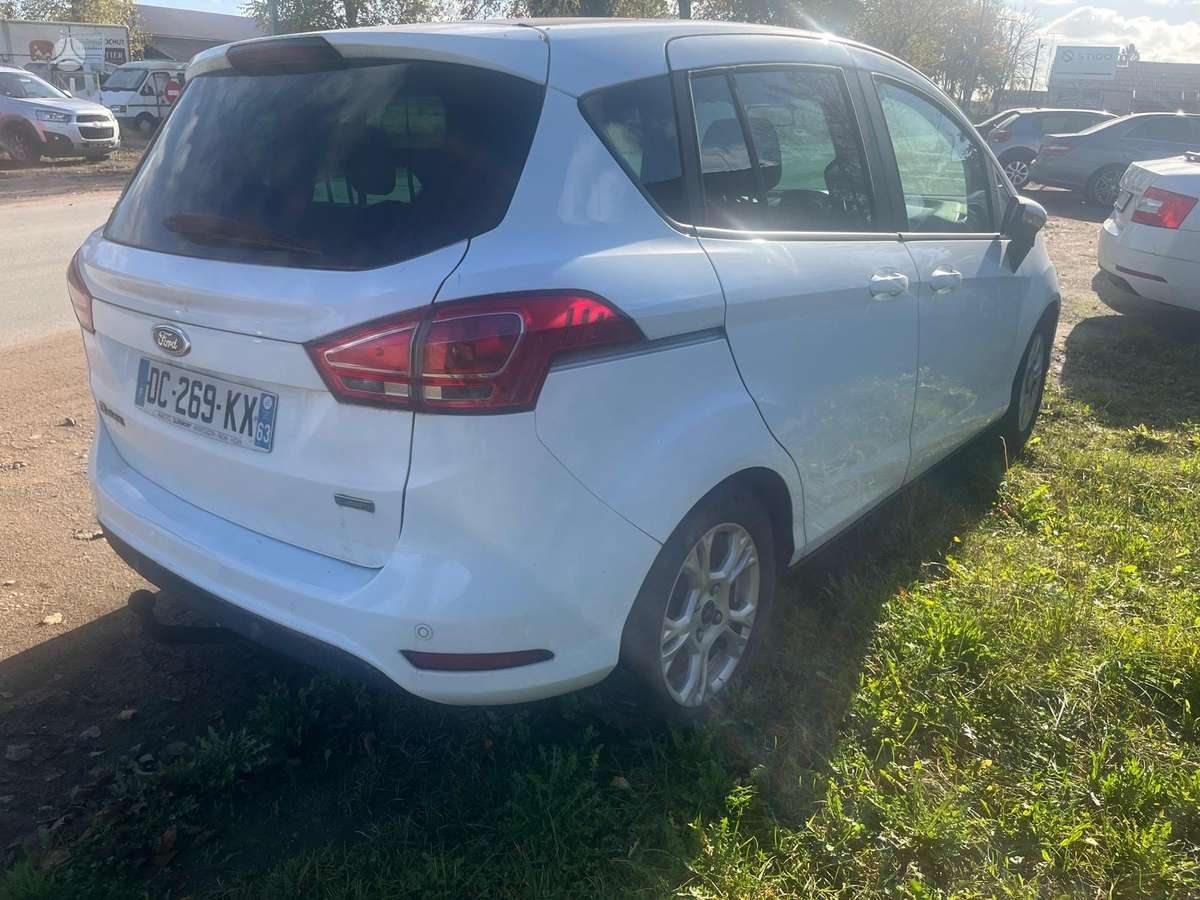 Ford B-MAX 2014 — engine 1000 cm³, 131 HP (96kW)