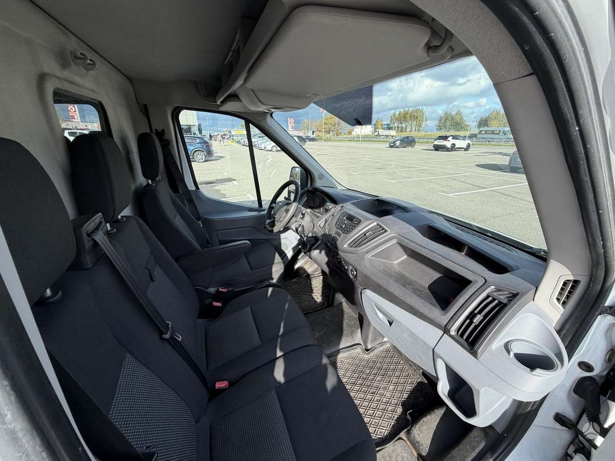 Ford Transit 2015 — photo 8