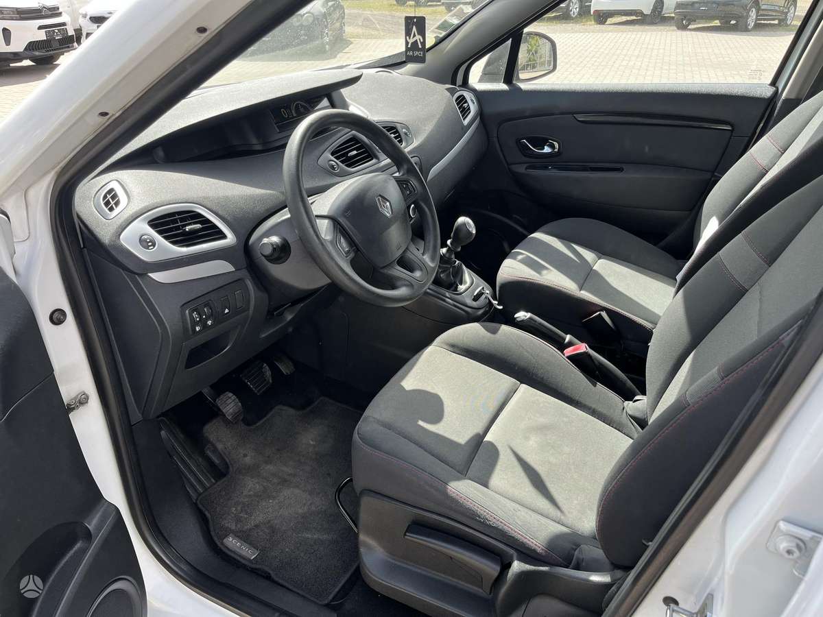 Renault Scenic 2013 — photo 12