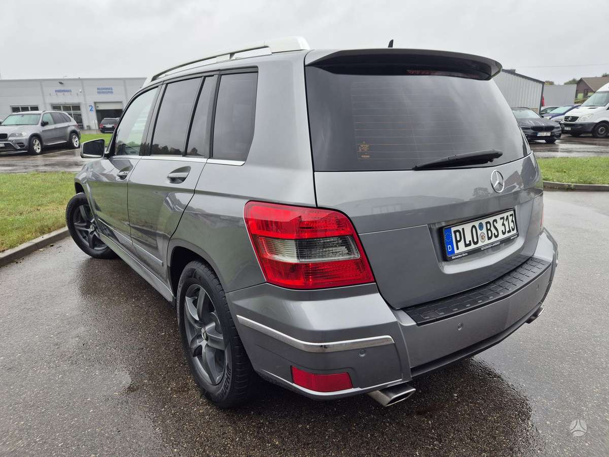 Mercedes-Benz GLK220 2010 — photo 10