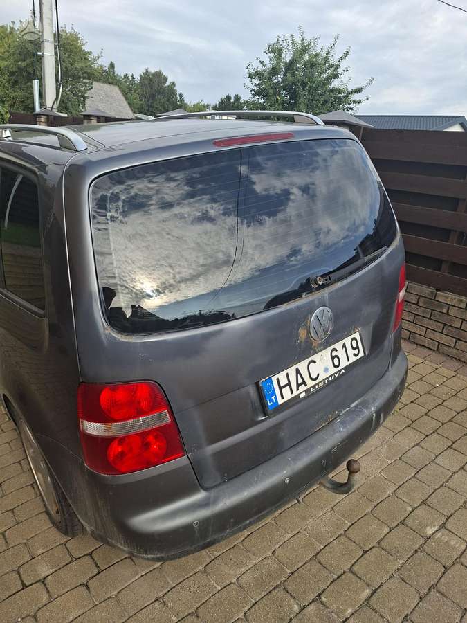 Volkswagen Touran 2005 — photo 6