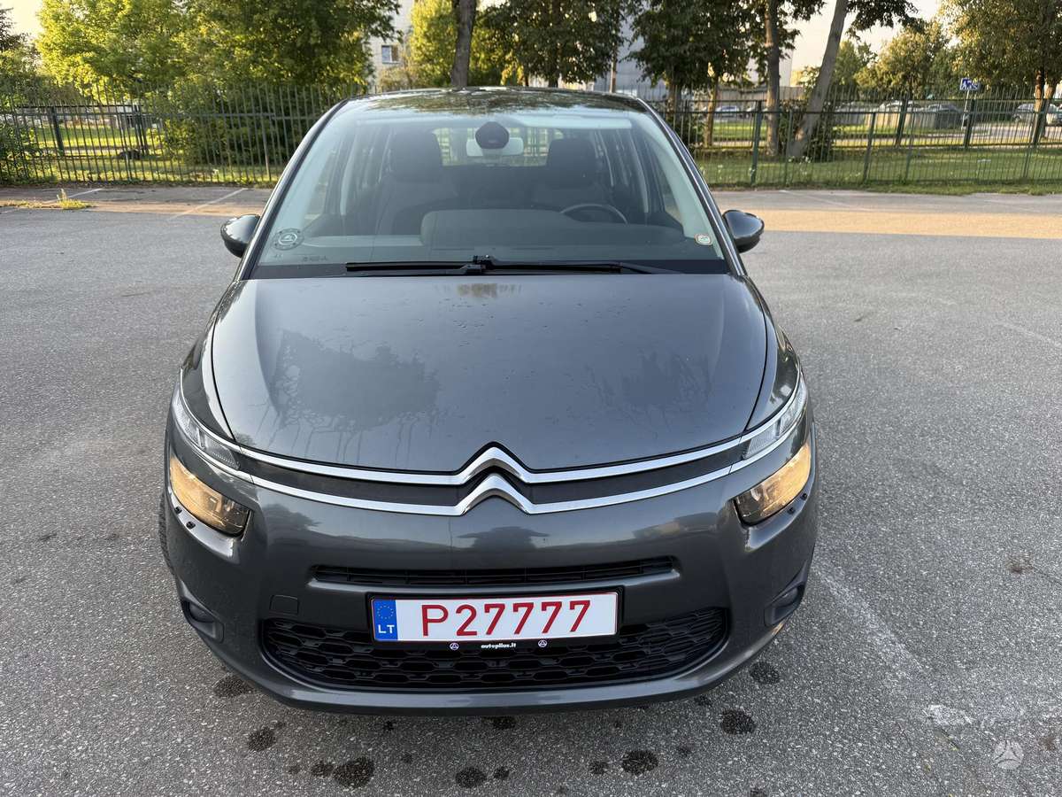 Citroen Grand 2015 — rear view