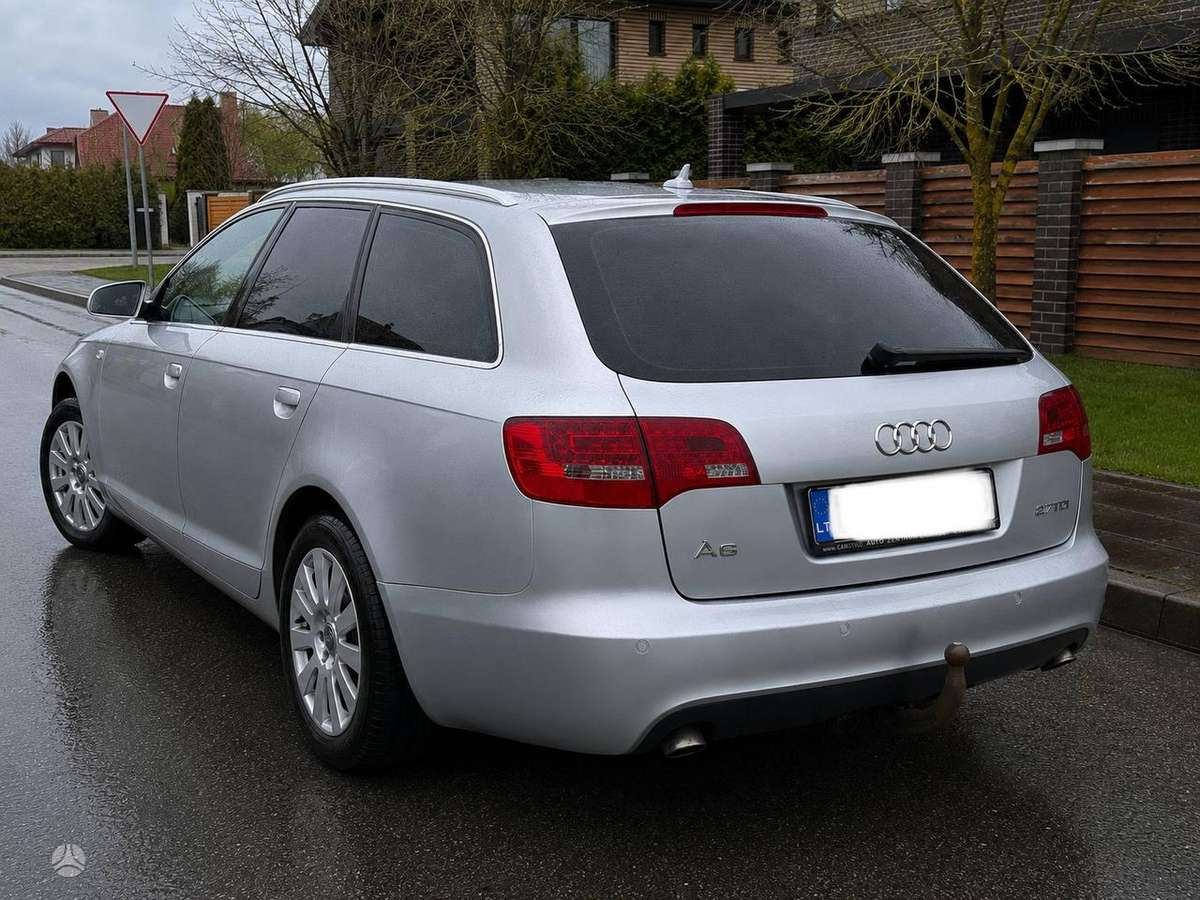 Audi A6 2007 — салон