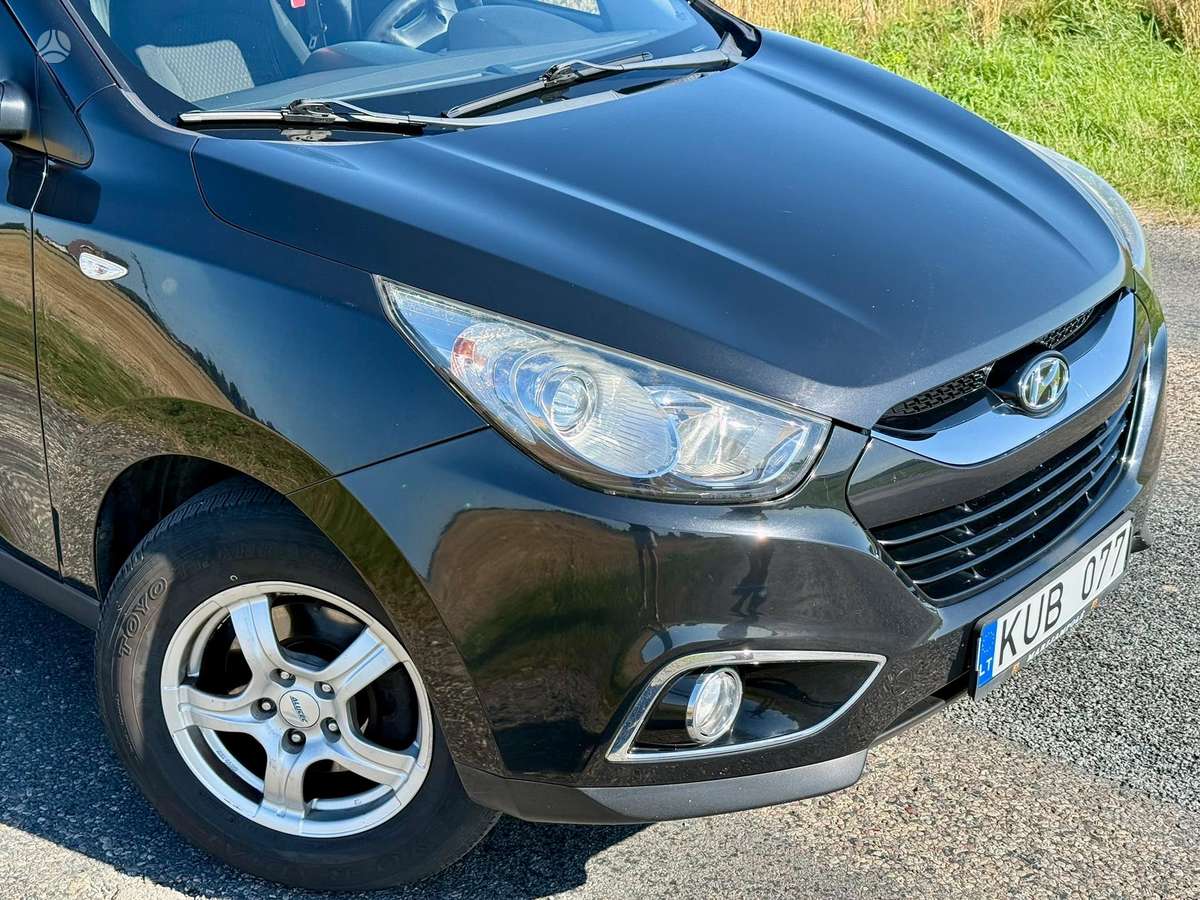 Hyundai ix35 2011 — photo 7
