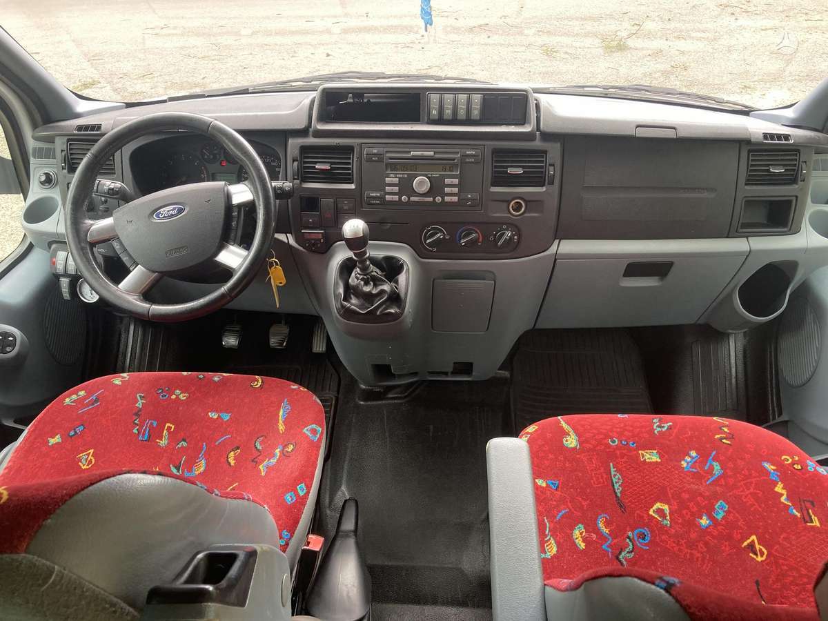 Ford Transit 2012 — photo 11