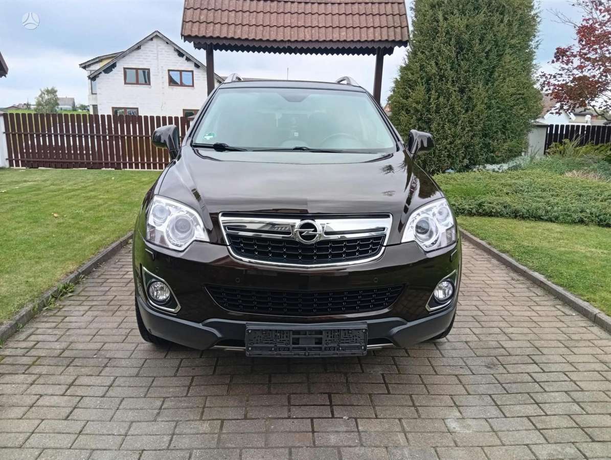 Opel Antara 2015 — вигляд ззаду
