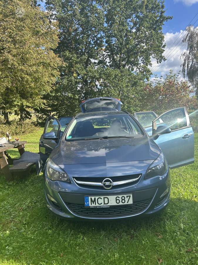 Opel Astra, 2013