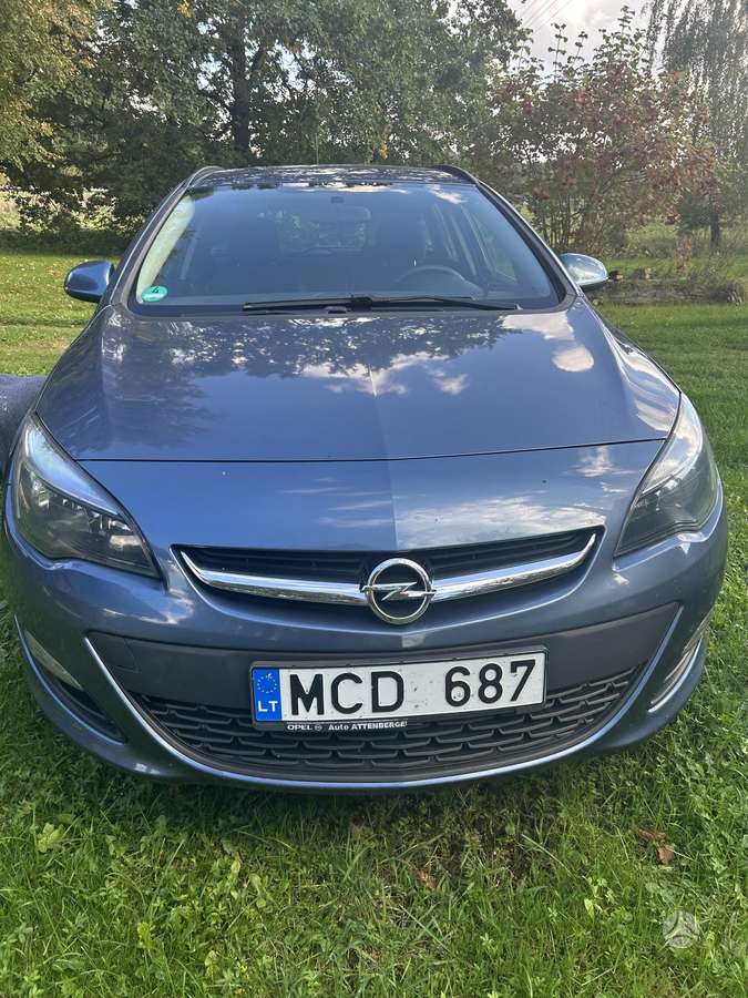 Opel Astra 2013 — двигун 1700 cm³, 110 HP (81kW)