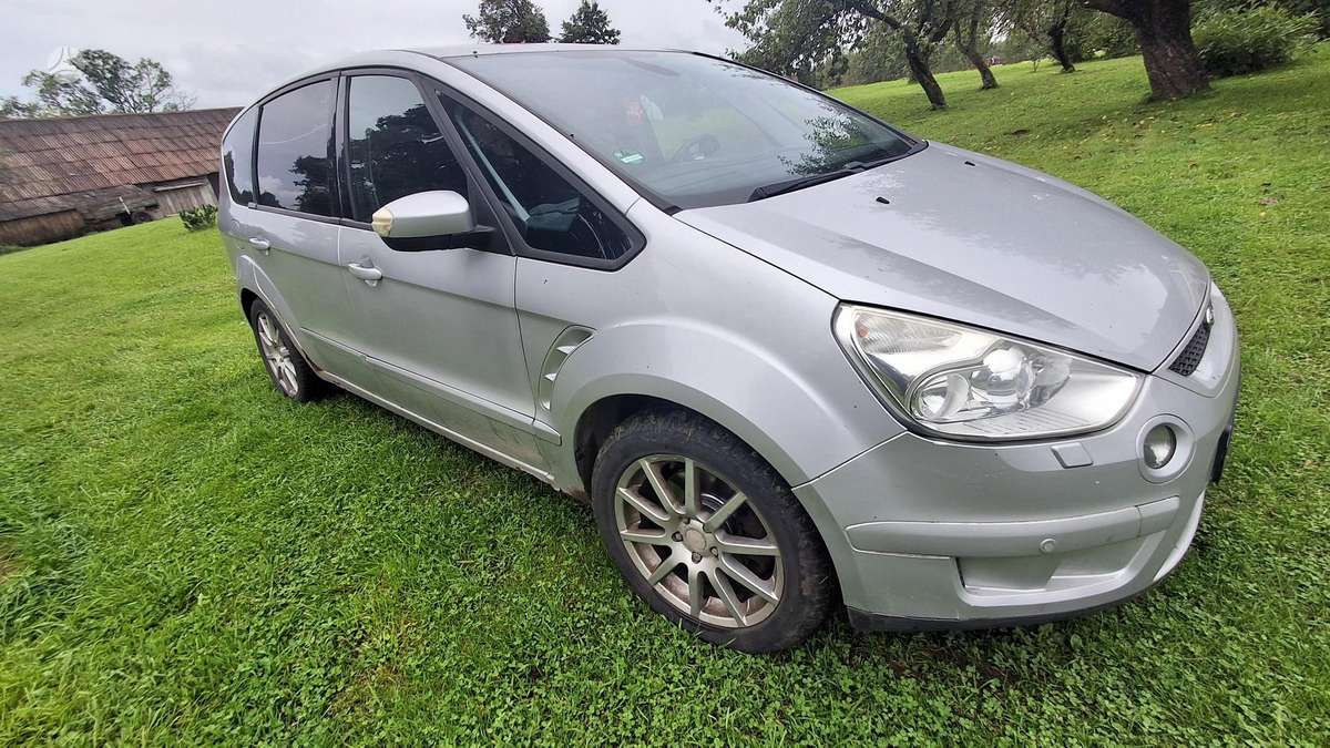 Ford S-MAX 2006 — engine 2000 cm³, 140 HP (103kW)