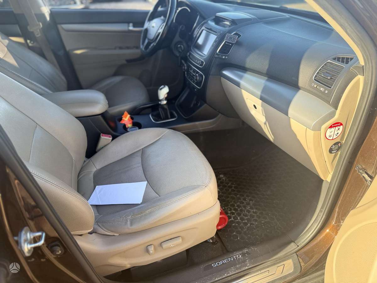 Kia Sorento 2014 — photo 13