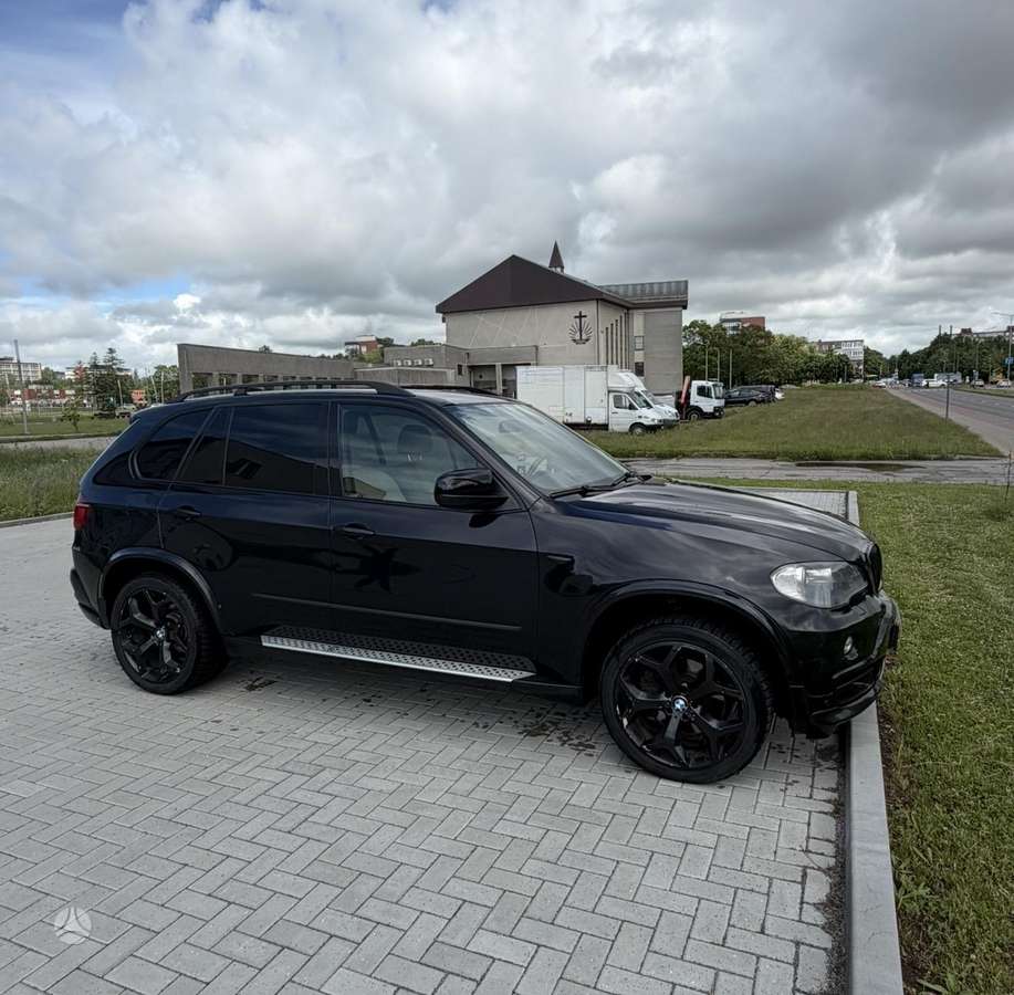 BMW X5 2007 — engine 2993 cm³, 235 HP (173kW)