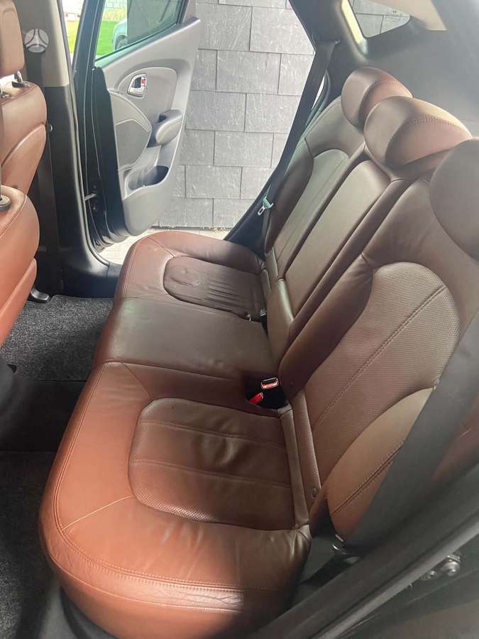 Hyundai ix35 2012 — photo 8
