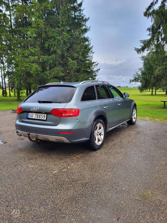 Audi A4 2010 — engine 1968 cm³, 170 HP (125kW)