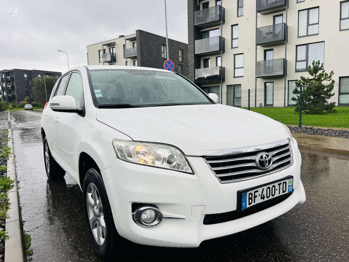 Toyota RAV4 2012 — photo 5