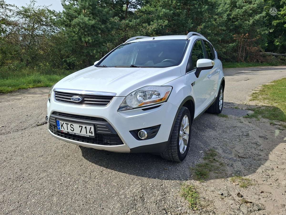 Ford Kuga, 2010