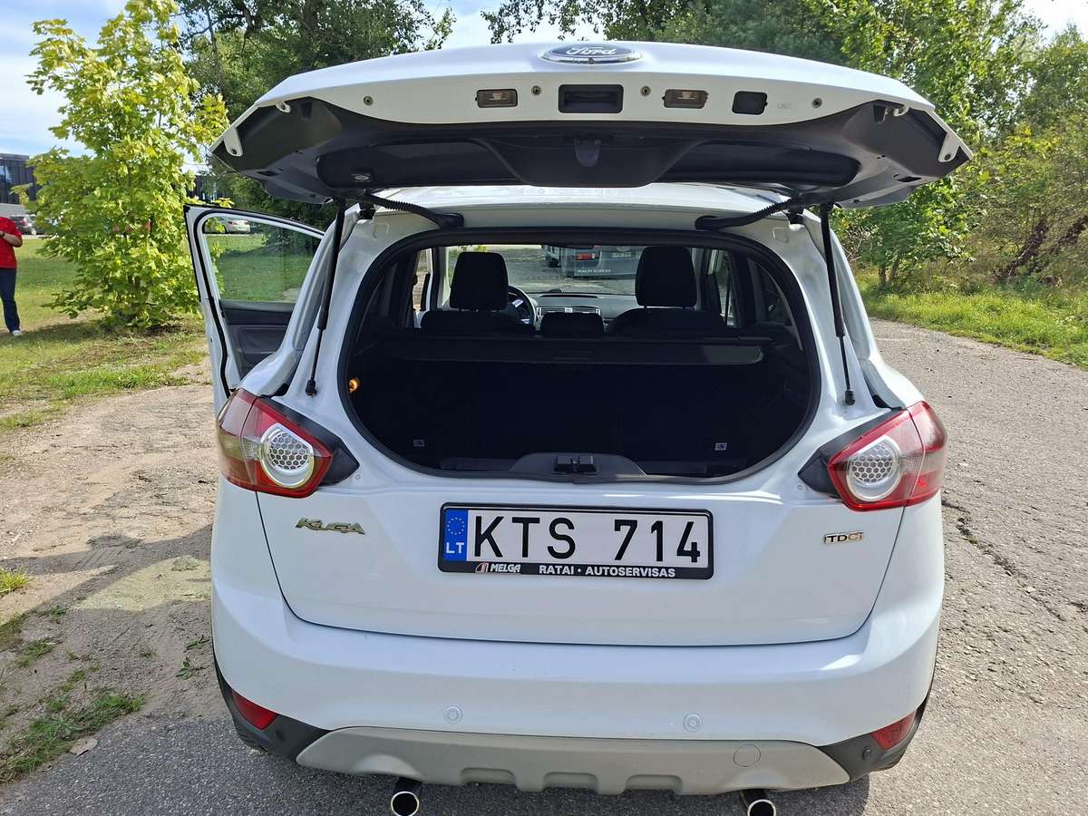 Ford Kuga 2010 — photo 15