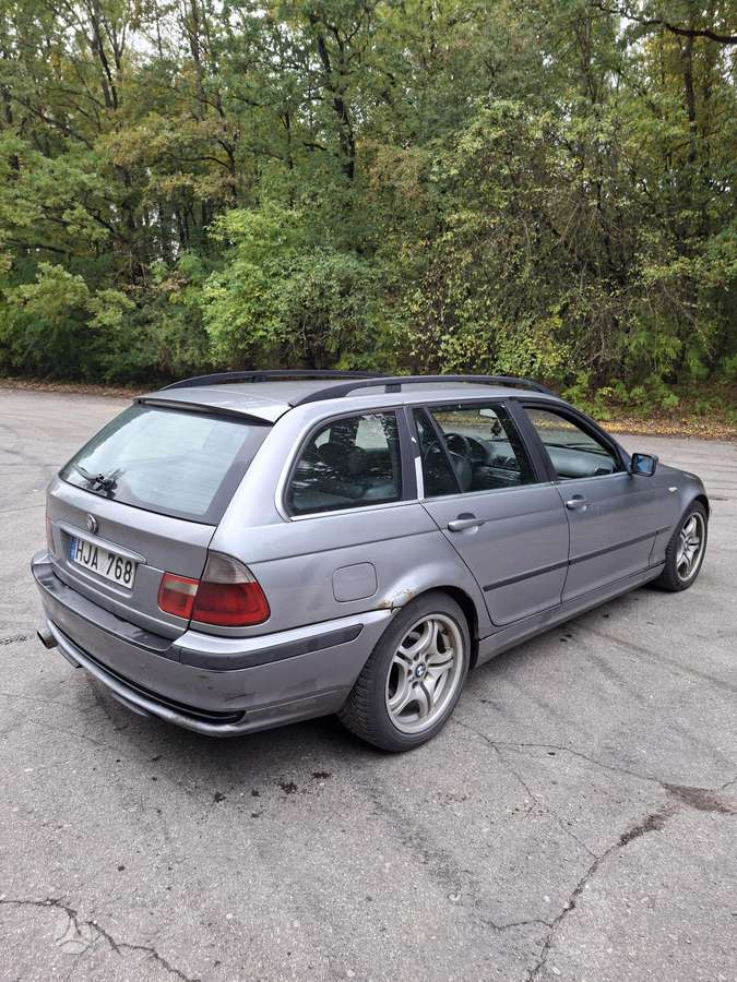 BMW 320 2004 — двигун 1995 cm³, 150 HP (110kW)