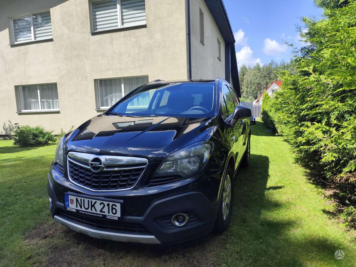 Opel Mokka 2015 — rear view