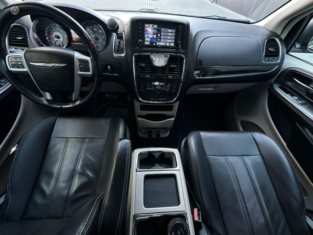 Chrysler Town 2013 — фото 10