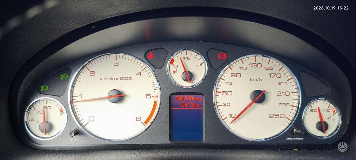 Peugeot 407 2007 — photo 25