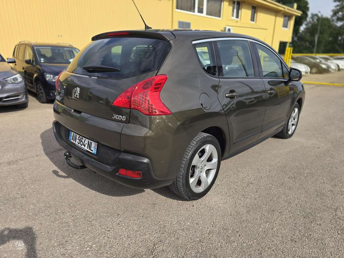 Peugeot 3008 2010 — photo 6