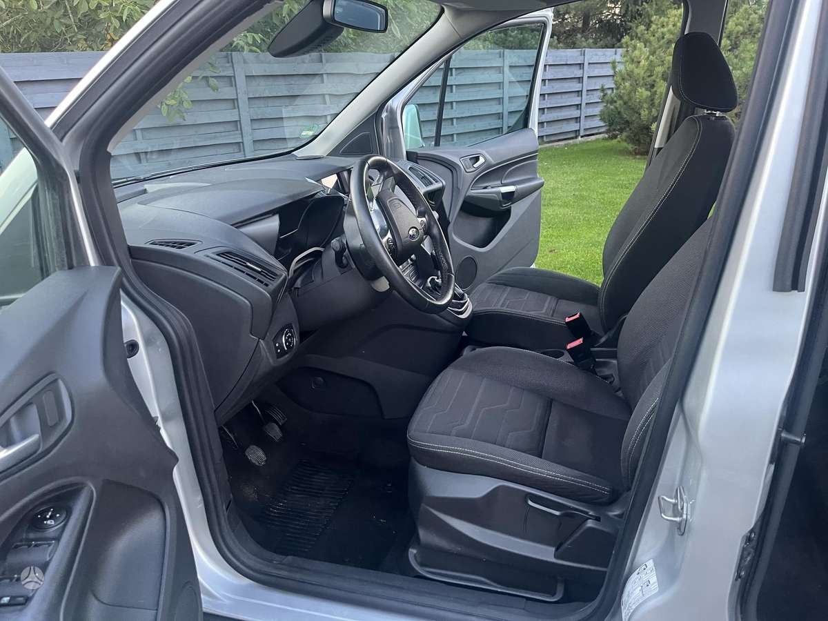 Ford Tourneo 2014 — photo 12