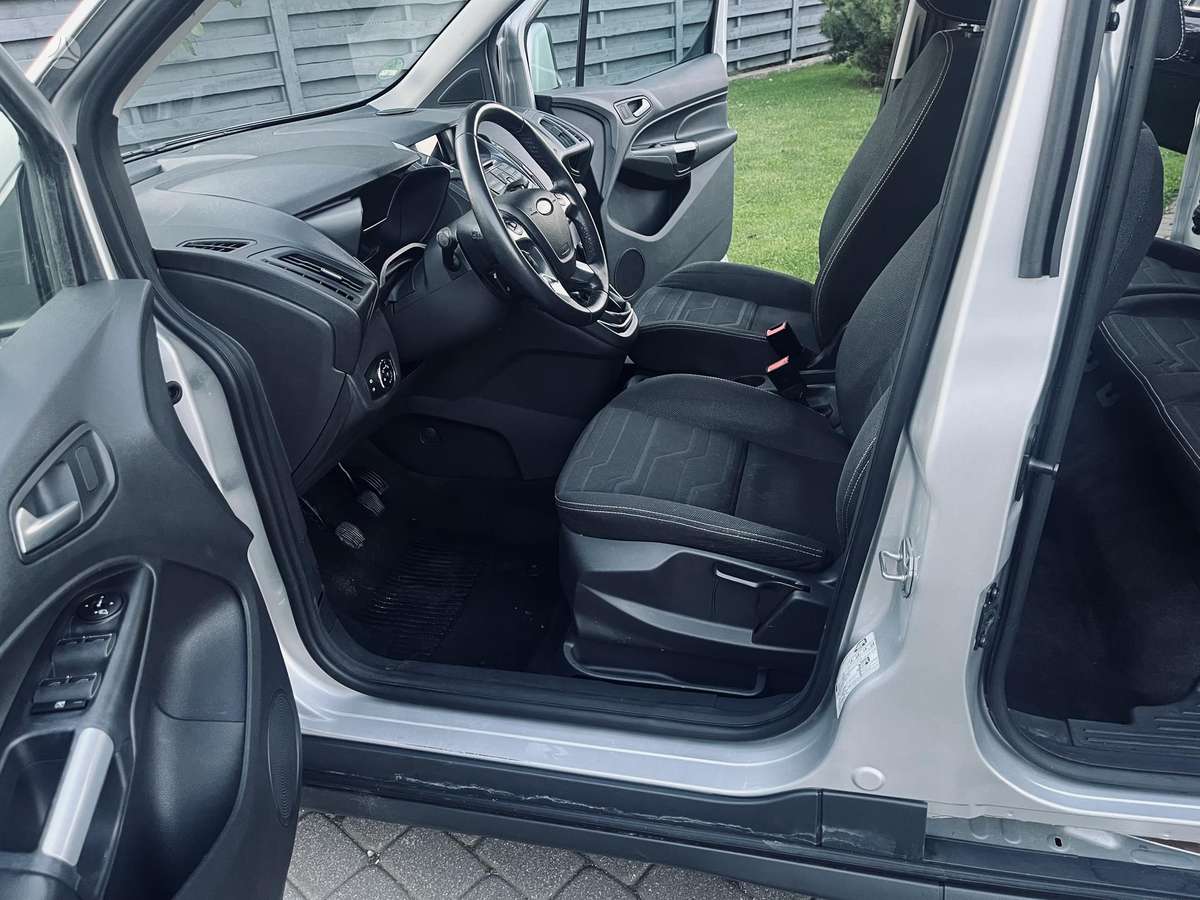 Ford Tourneo 2014 — photo 13