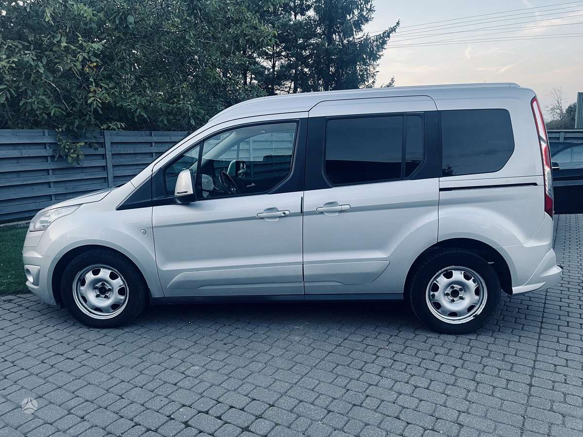 Ford Tourneo 2014 — engine 1560 cm³, 116 HP (85kW)