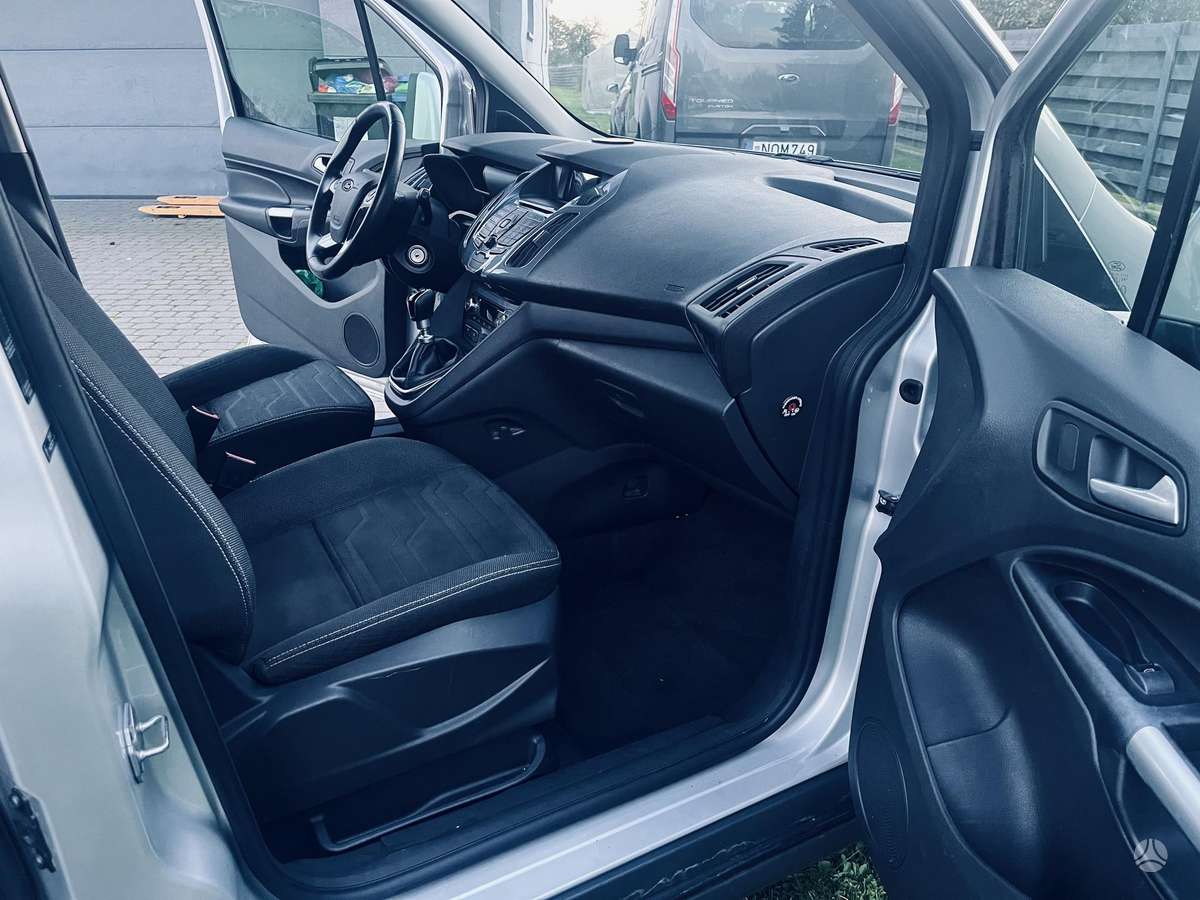 Ford Tourneo 2014 — photo 9