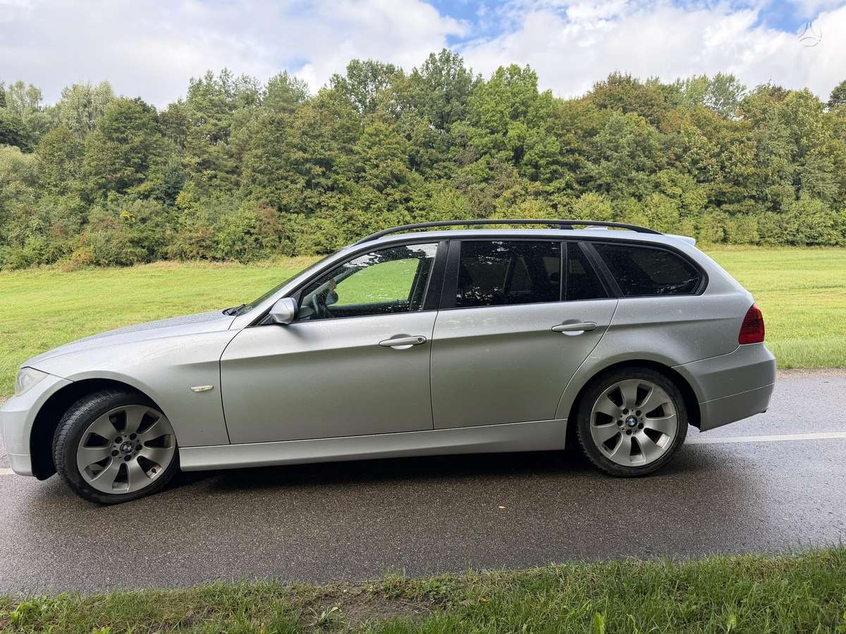 BMW 320 2005 — photo 10