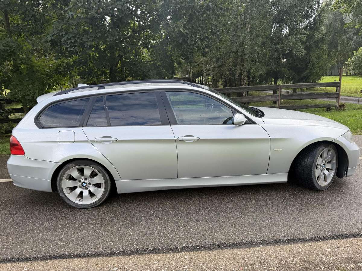 BMW 320 2005 — photo 9