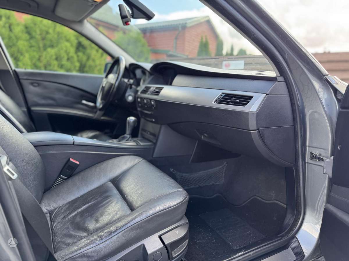 BMW 525 2006 — photo 26