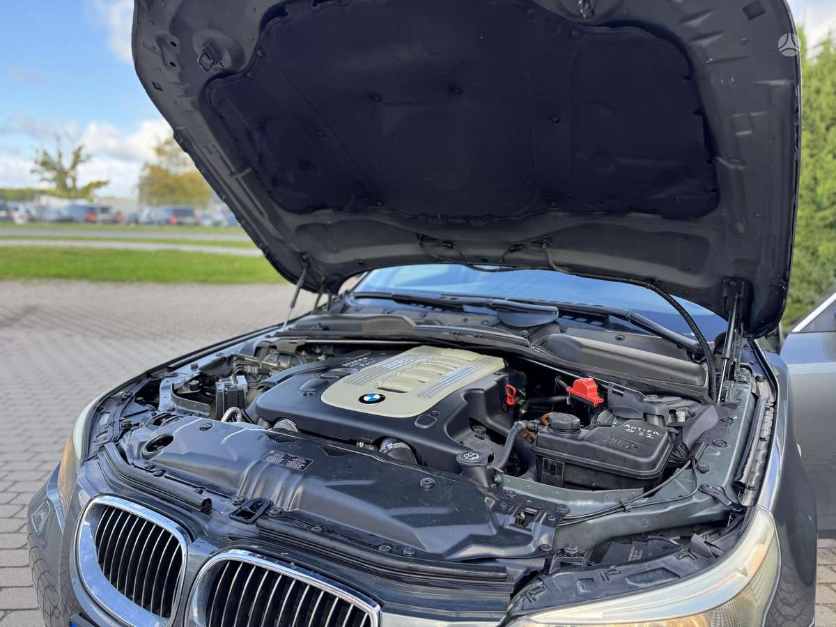 BMW 525 2006 — photo 33