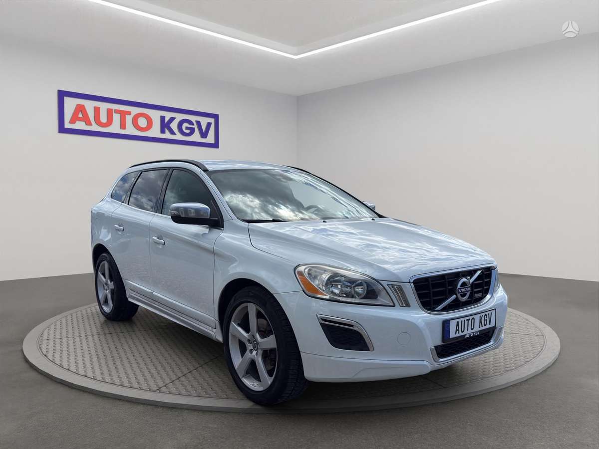 Volvo XC60 2012 — photo 7