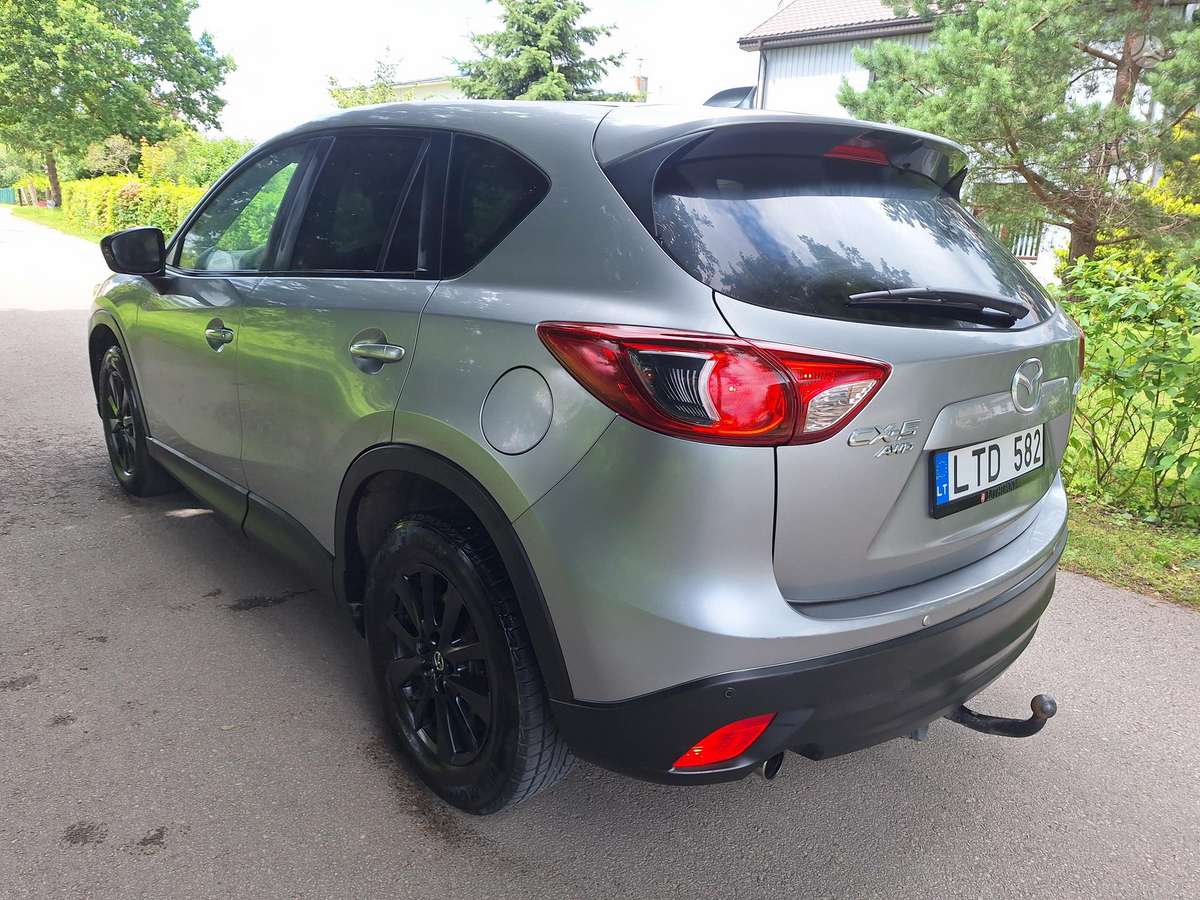 Mazda CX-5 2013 — rear view