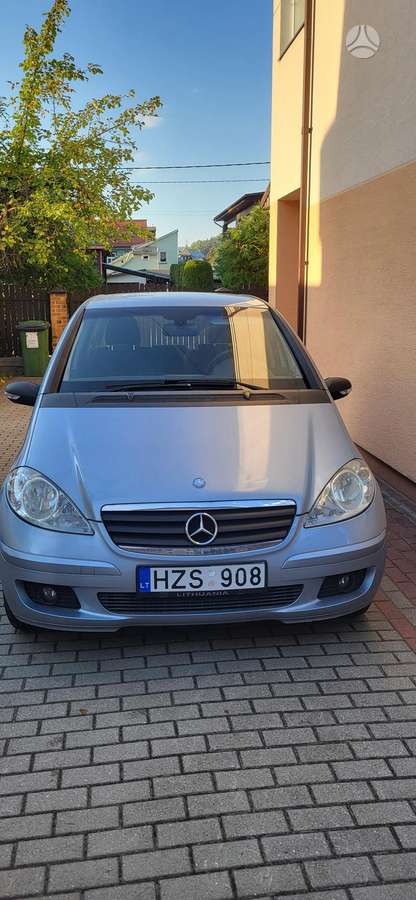 Mercedes-Benz A180 2006 — rear view