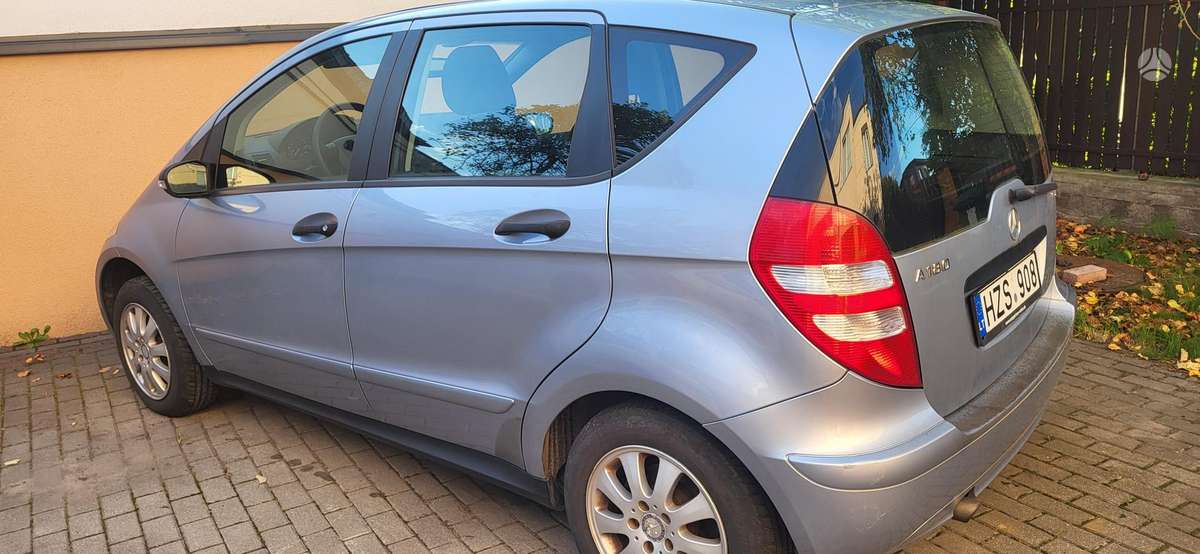 Mercedes-Benz A180 2006 — engine 1992 cm³, 109 HP (80kW)