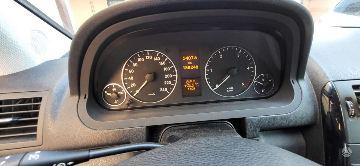 Mercedes-Benz A180 2006 — photo 6