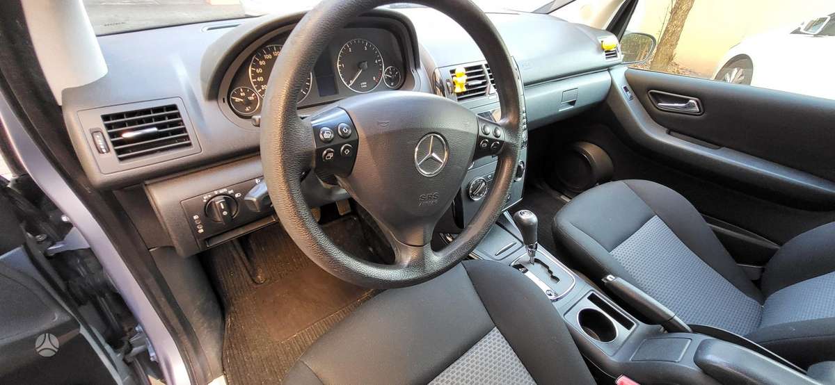 Mercedes-Benz A180 2006 — photo 7