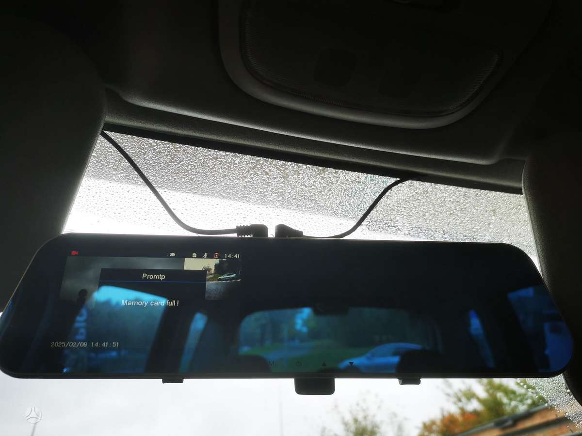 Toyota Yaris 2004 — photo 24