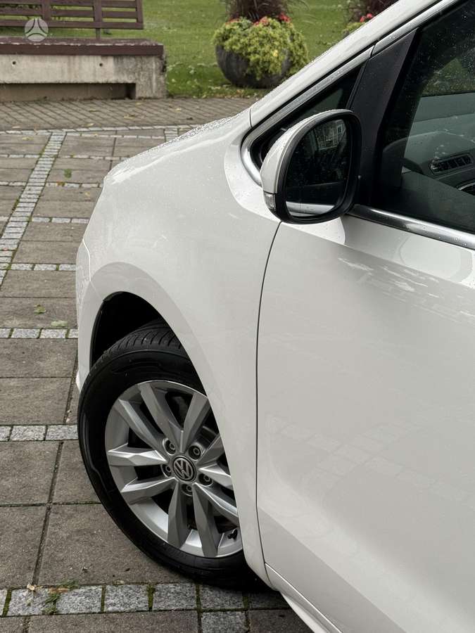 Volkswagen Sharan 2011 — photo 12