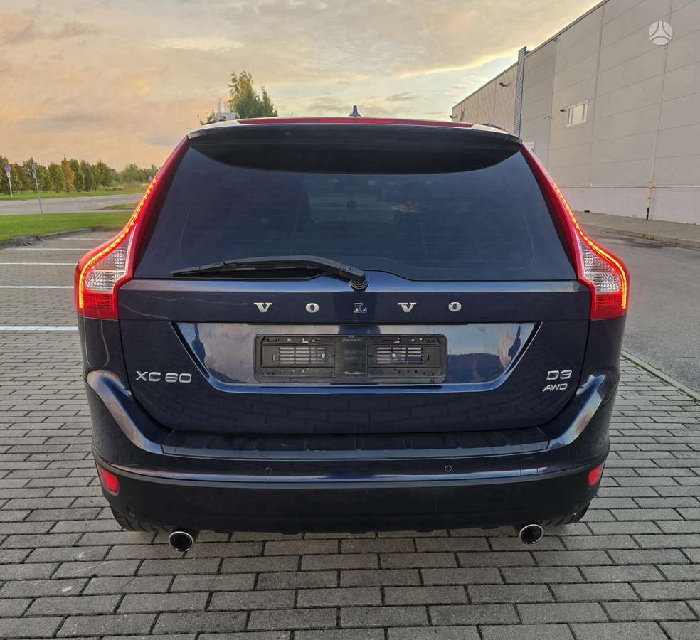 Volvo XC60 2012 — photo 5