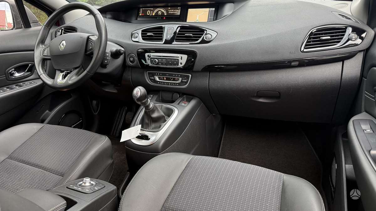Renault Grand 2014 — photo 13
