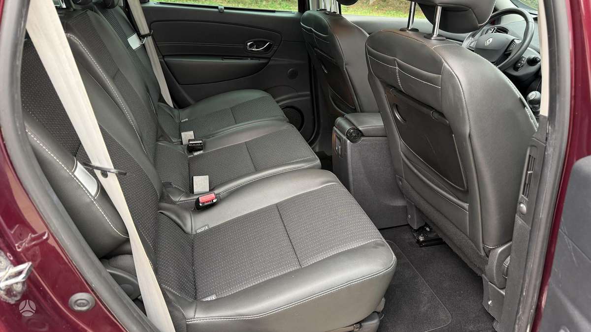 Renault Grand 2014 — photo 16