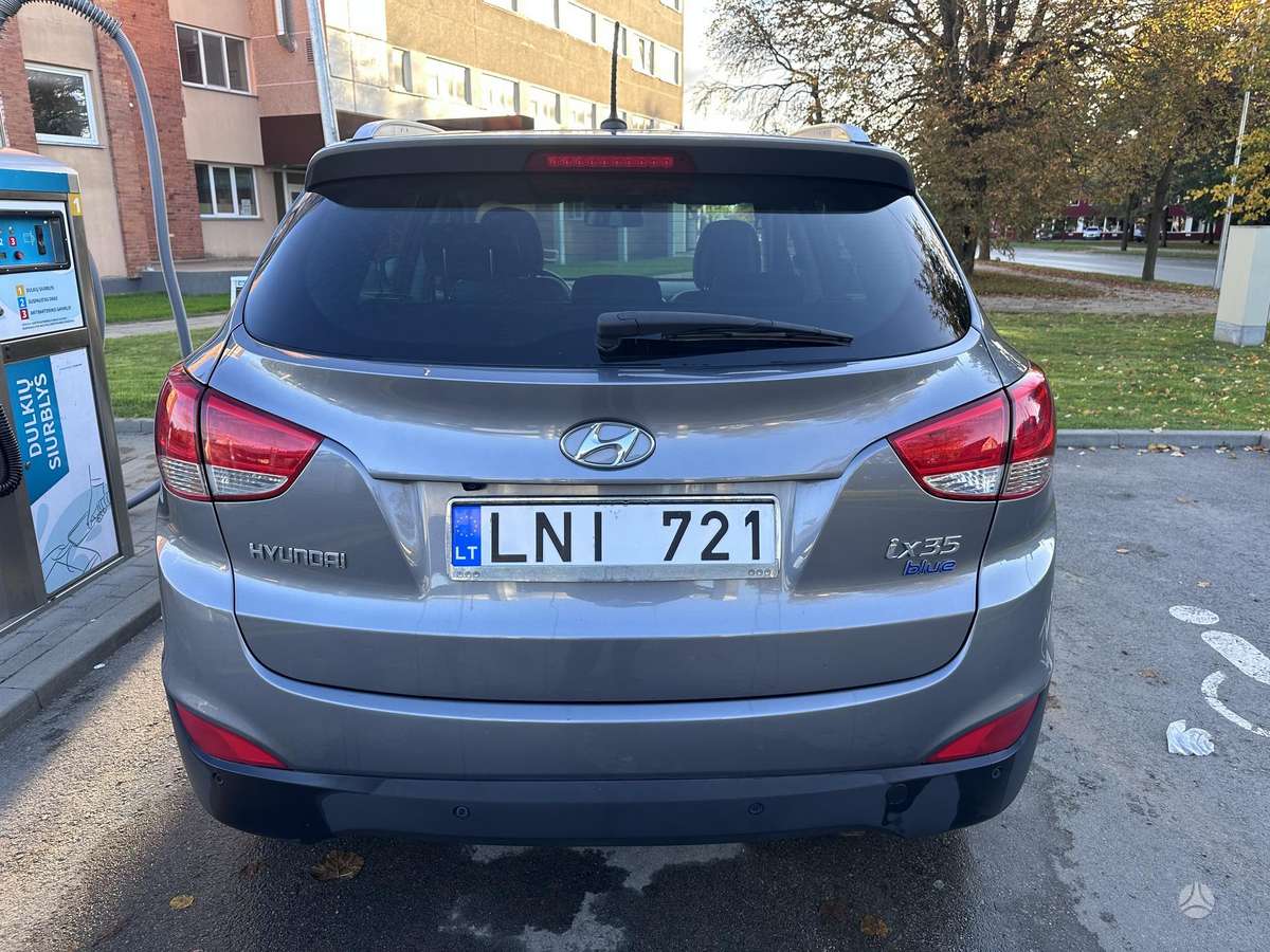 Hyundai ix35 2013 — салон