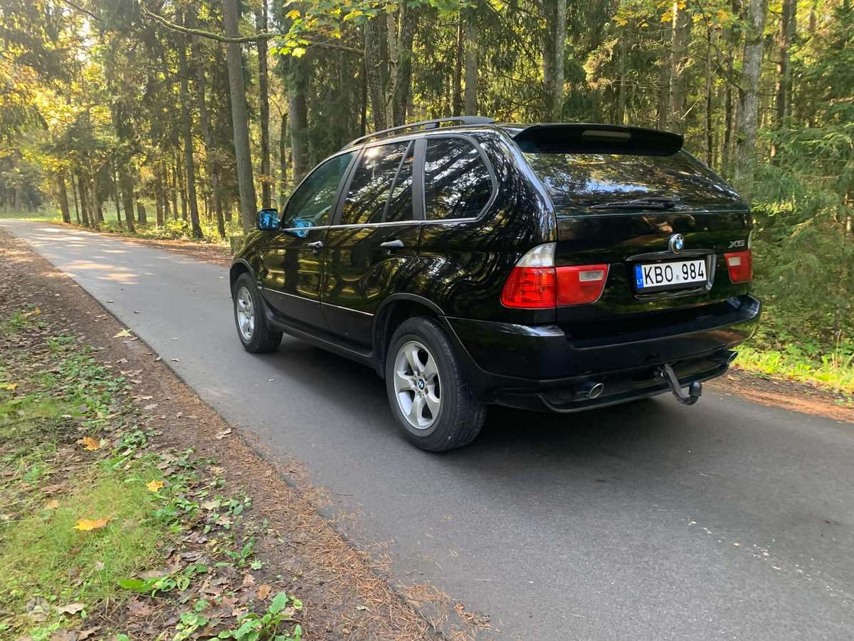 BMW X5 2004 — engine 2993 cm³, 211 HP (155kW)